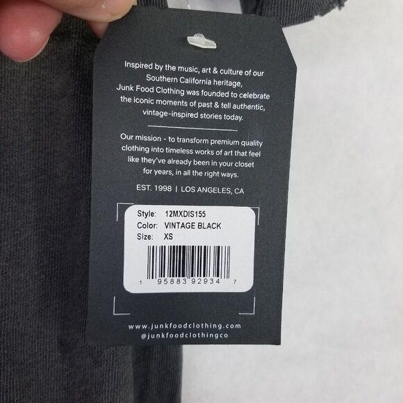 Junk Food T-shirt XS Disneys Alice In Wonderland Curiouser Vintage Black USA NEW - Picture 12 of 15